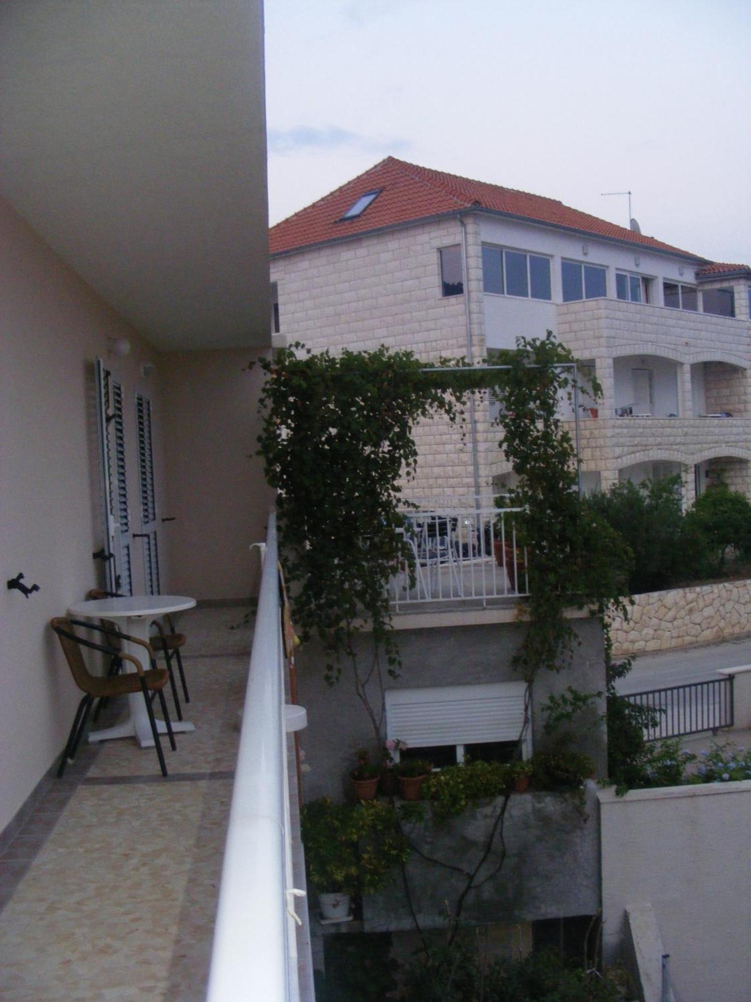 Apartments Kresic Хвар Экстерьер фото