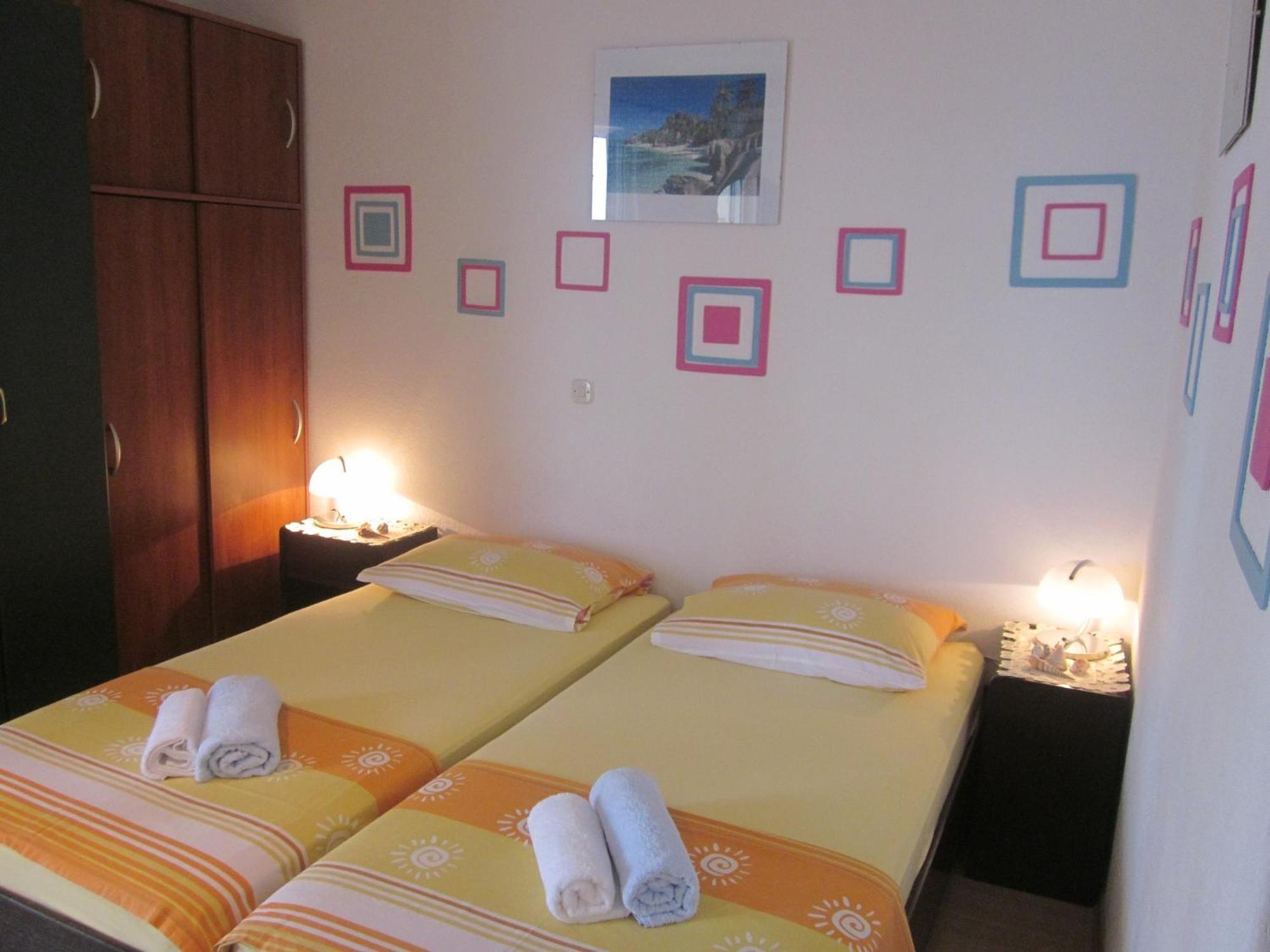 Apartments Kresic Хвар Номер фото