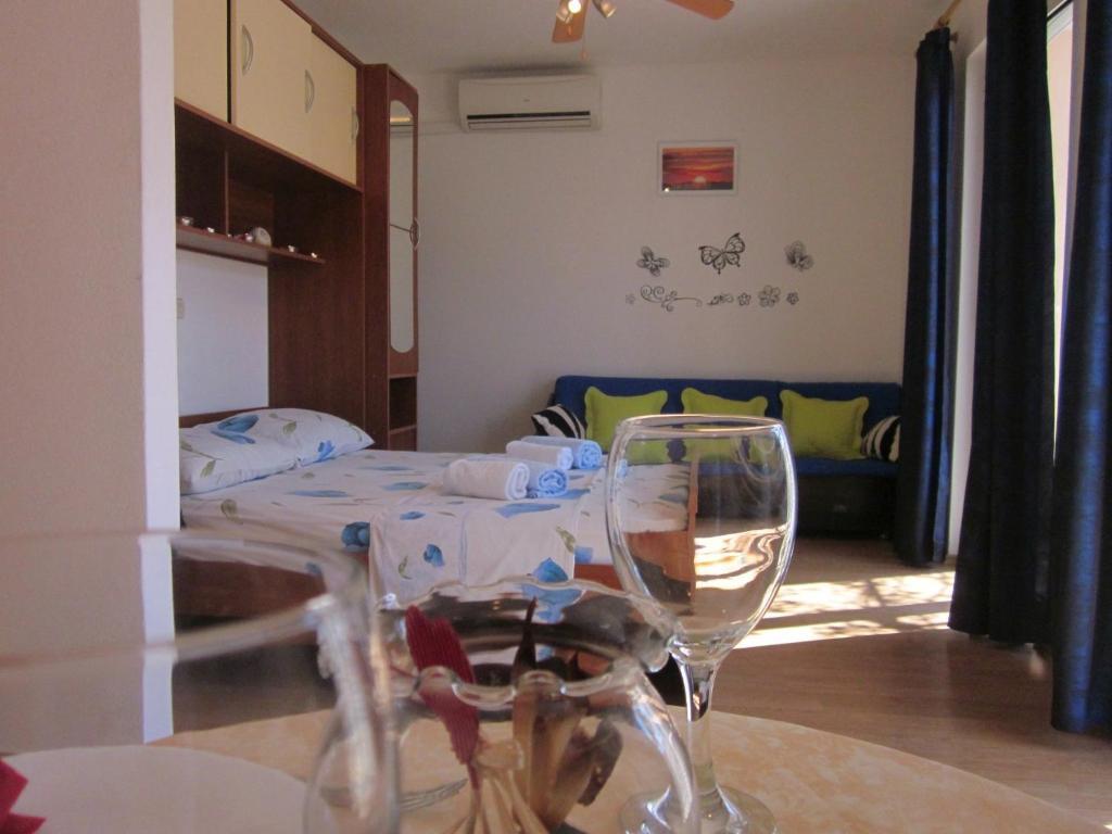 Apartments Kresic Хвар Номер фото